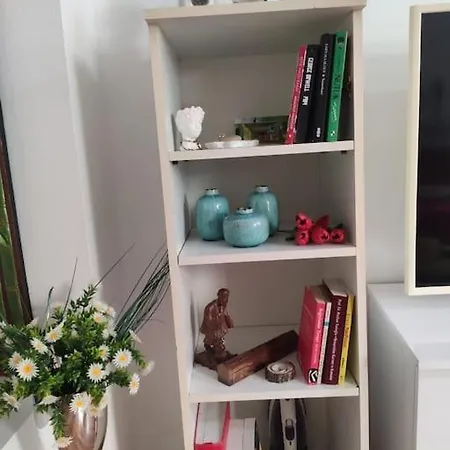 Romantik,huzurlu Sicacik ,ayri Mutfakli Studio Daire